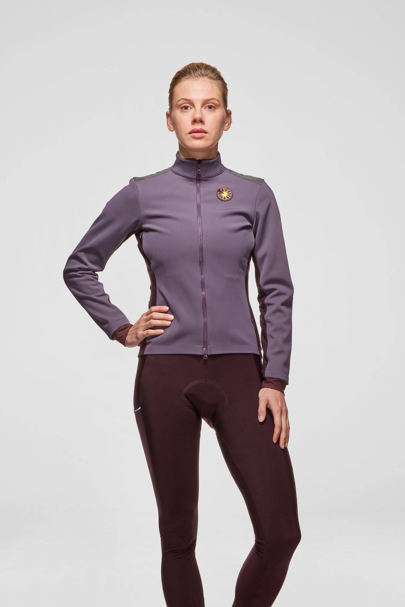Model is wearing a size XS jacket