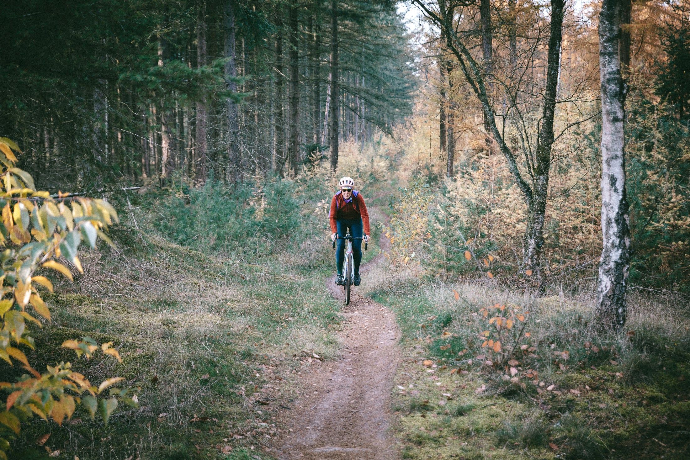Women's Escape Pullover - Red Earth
