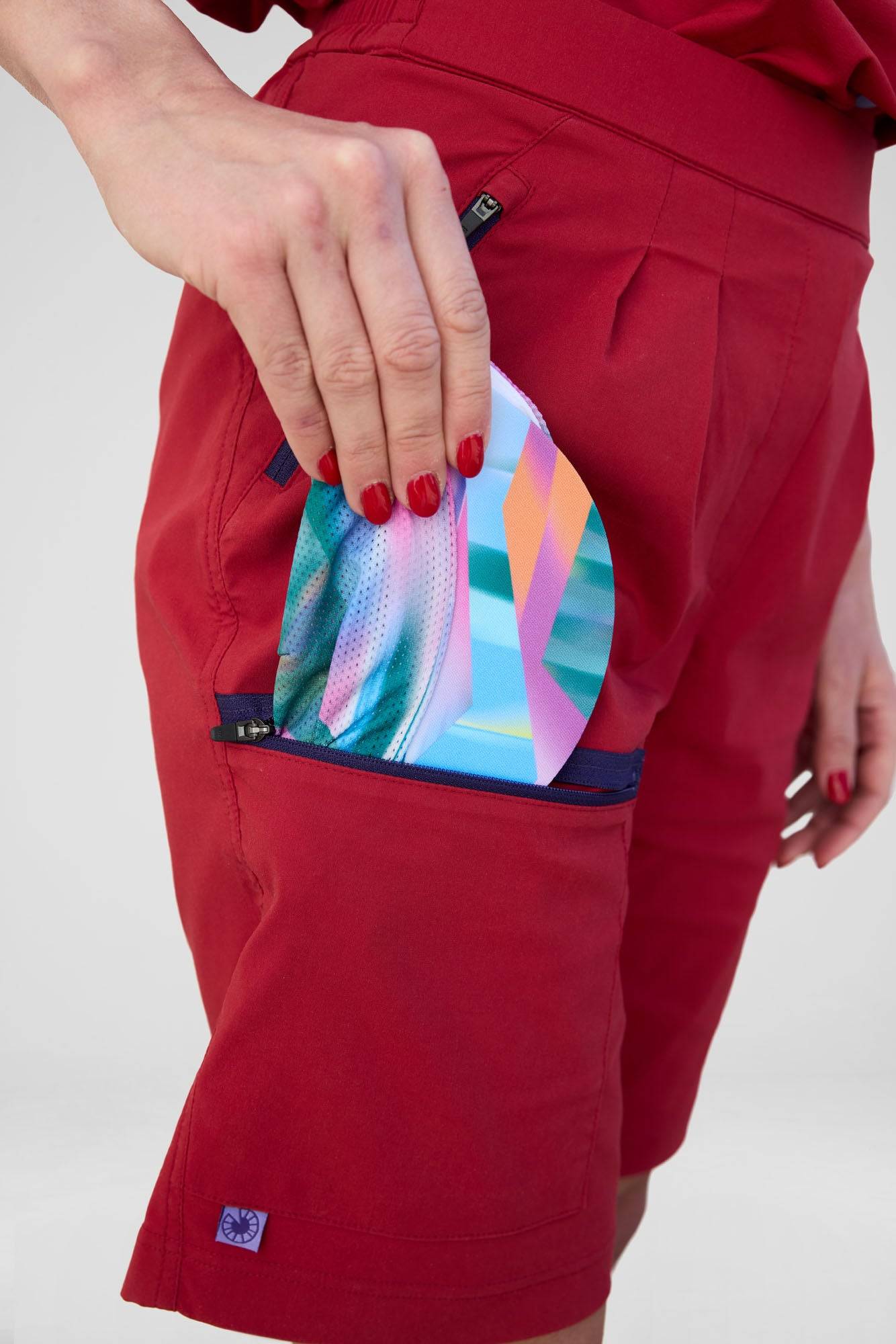 Escape Weekender Short - Carmine