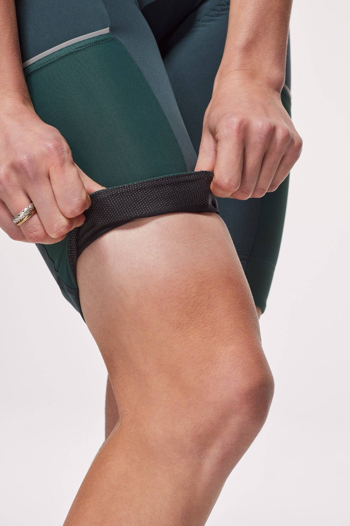 Escape Bib Short – Forest Pine