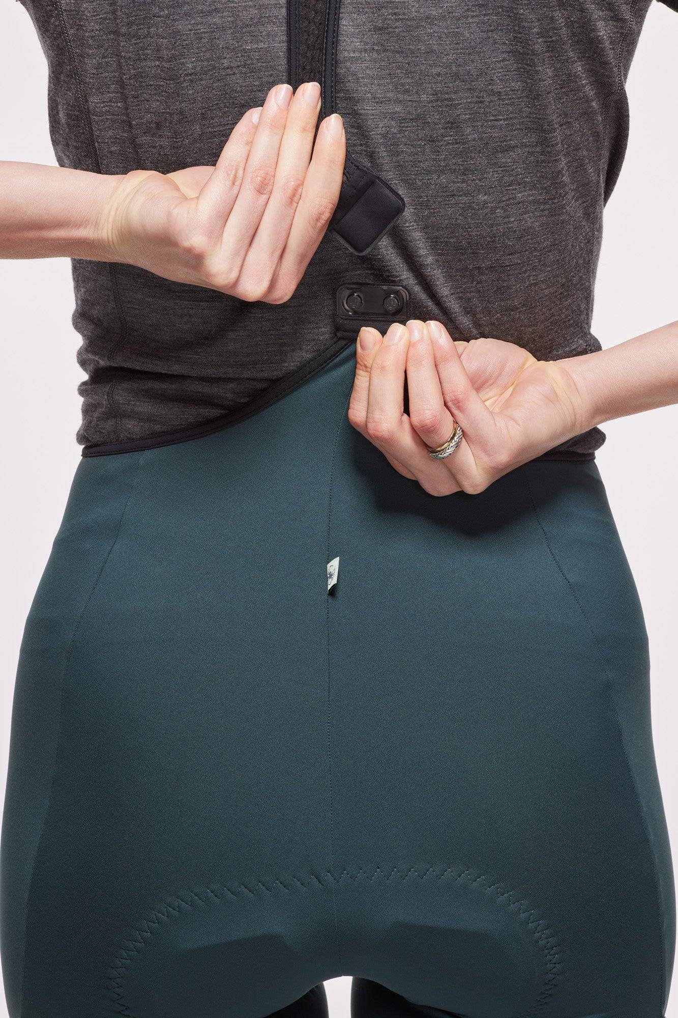 Escape Bib Short – Forest Pine