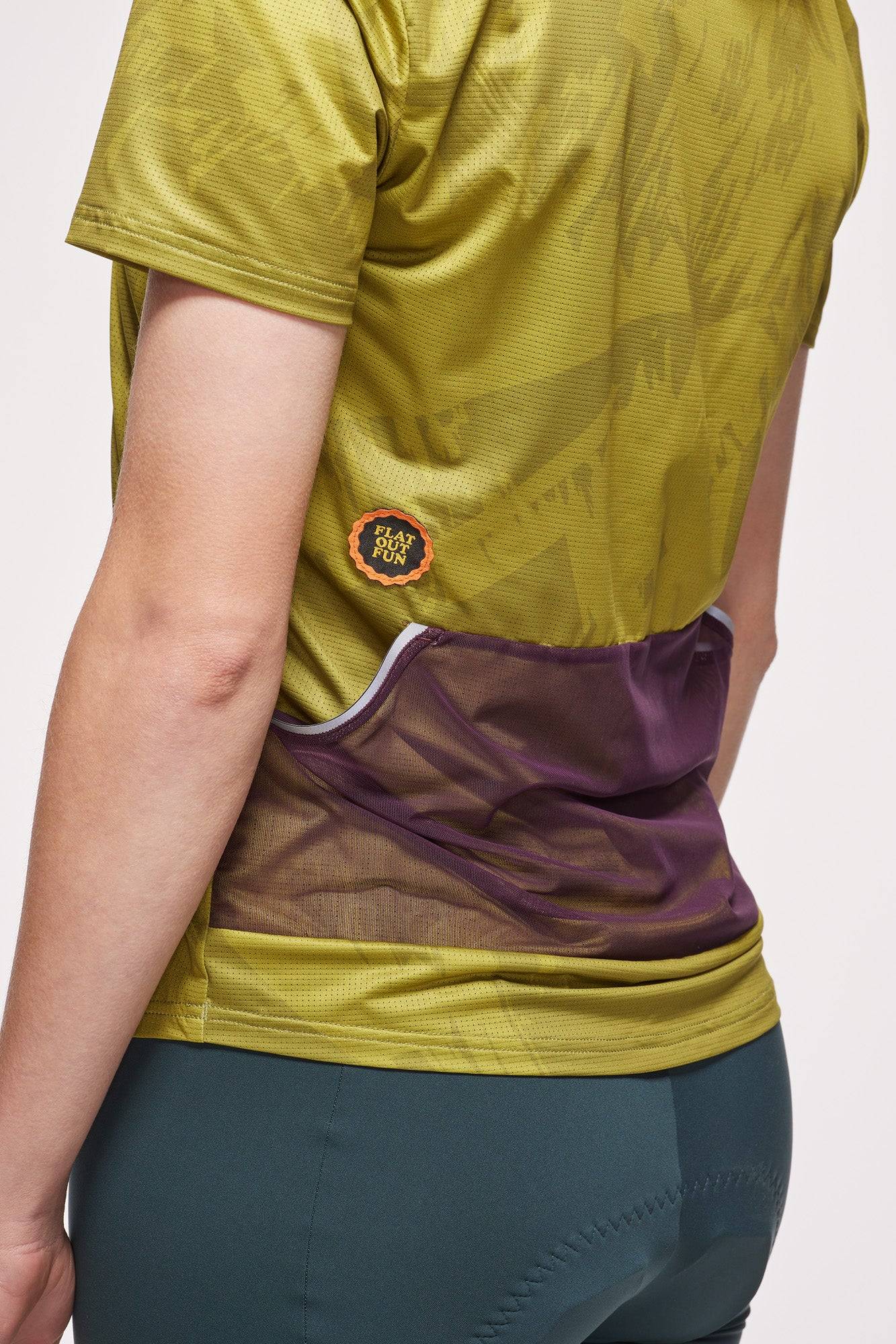 Escape Technical T-shirt - Flat out Fun (Pickle)