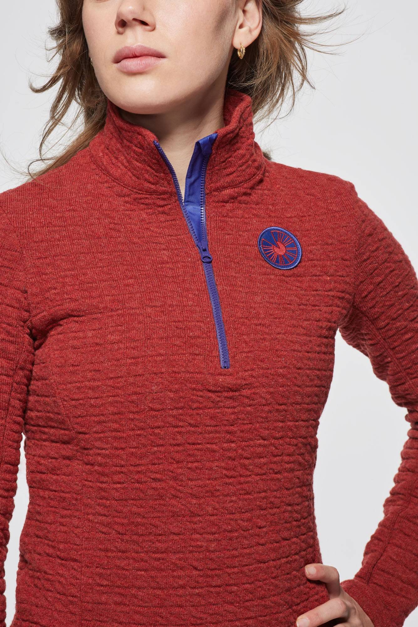 Women's Escape Pullover - Red Earth