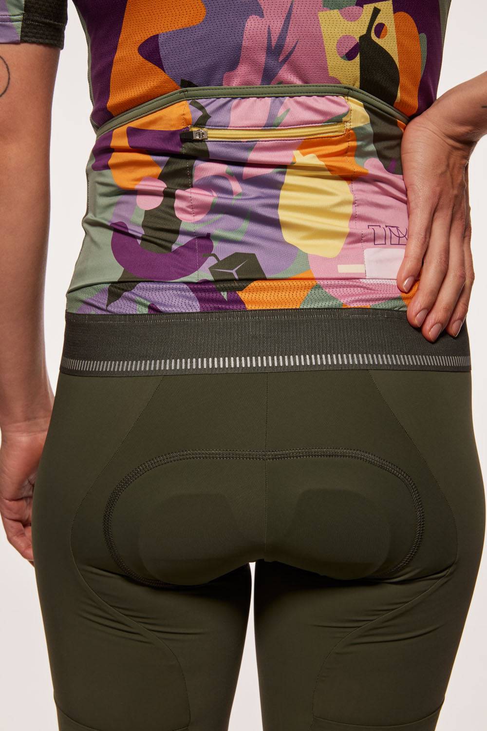 Women’s Cycling Jersey - Feeding Frenzy